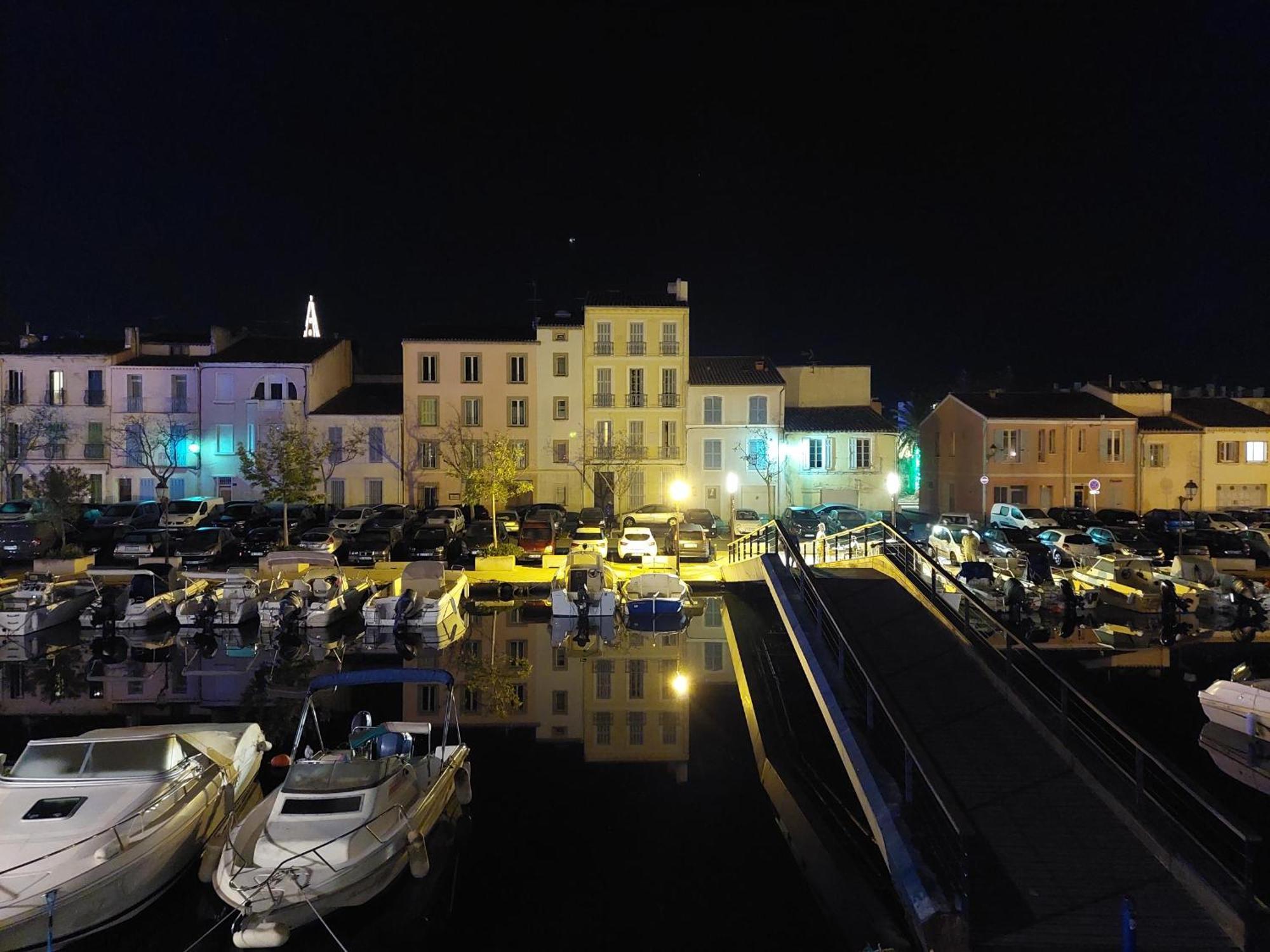 Le Charme De La Venise Provencale Appartement Martigues Buitenkant foto